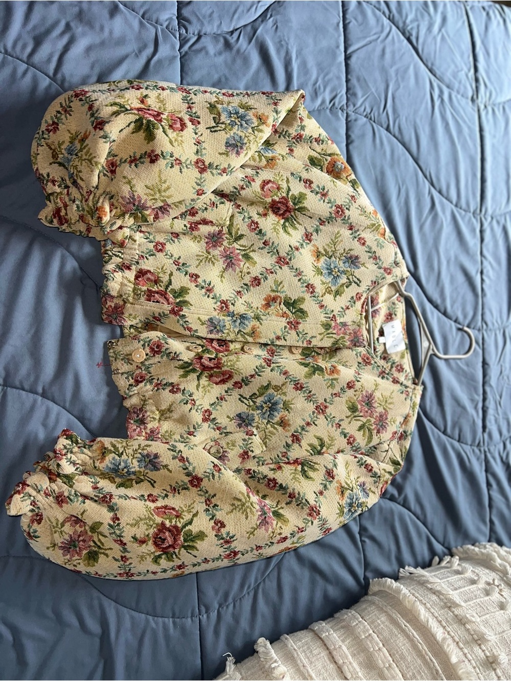 Floral Puff Sleeve Cropped jacket